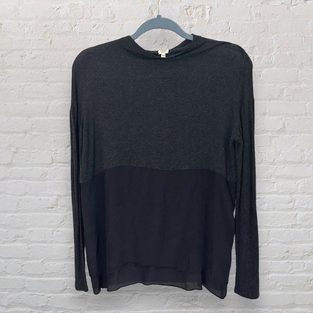 Aritiza Long Sleeve Blouse XXS Light knit silk blend Pullover Gray Black